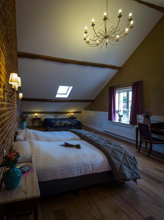 Guest House La Mairie Teuven Rum bild
