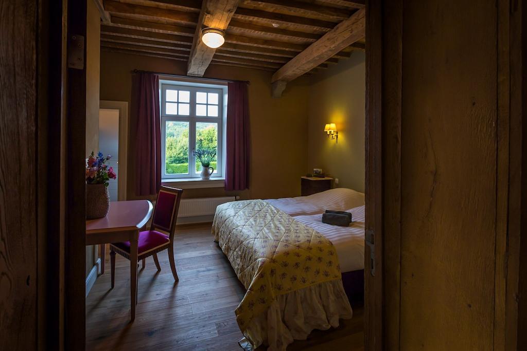 Guest House La Mairie Teuven Rum bild
